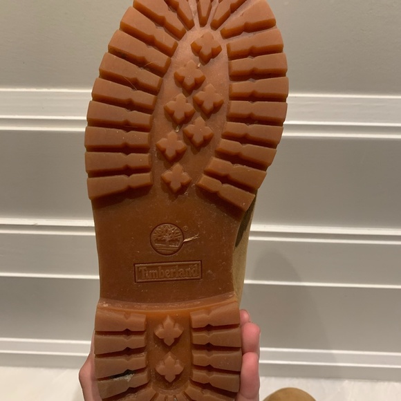 Men's Basic Timberland Boot - Picture 4 of 5